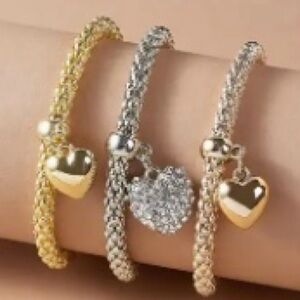 3pcs Set Dazzling Heart-Shaped Stainless Steel Bracelets stretchable